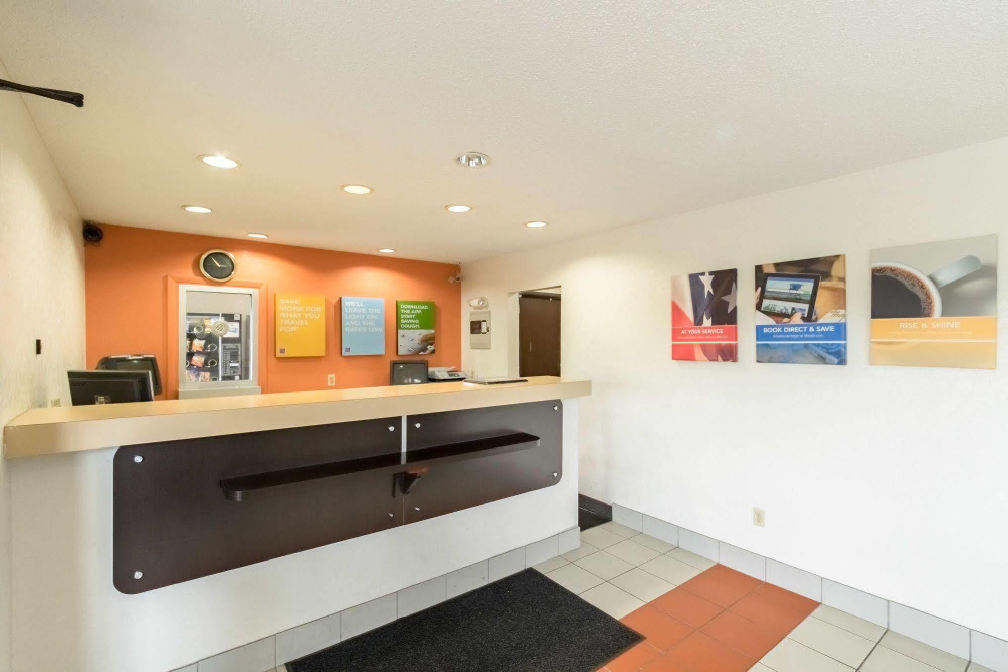 Motel 6-Crawfordsville, In Bagian luar foto